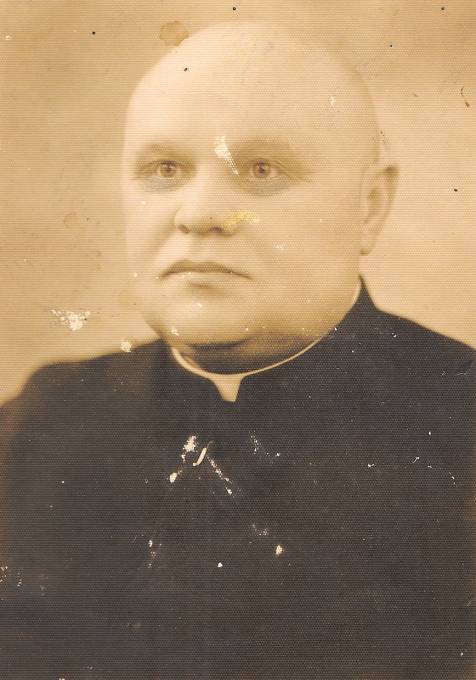 Ksiądz Władysław Gawron